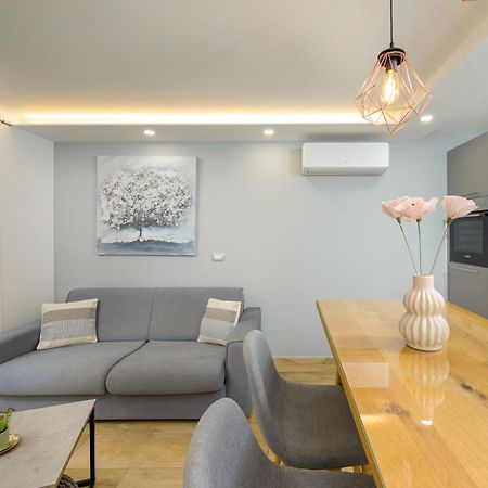 Lavanda Maslina - New Luxury Apartments Pula Exterior foto